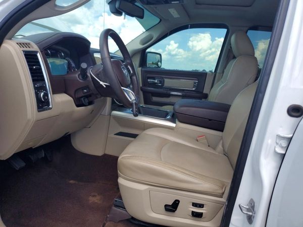 2016 RAM 1500 Laramie