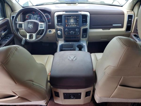 2016 RAM 1500 Laramie