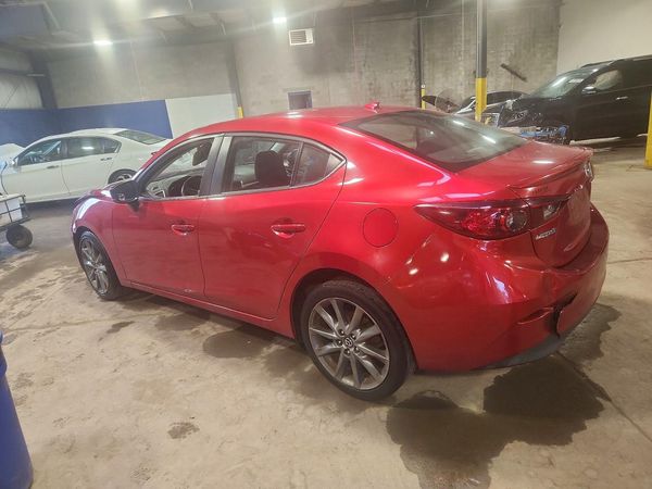 2018 MAZDA 3