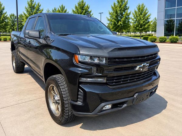 2020 CHEVROLET SILVERADO RST