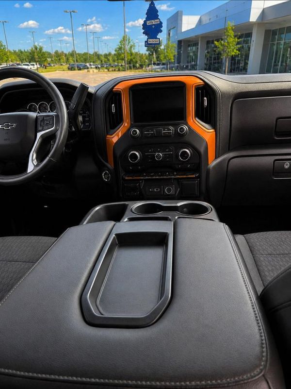 2020 CHEVROLET SILVERADO RST