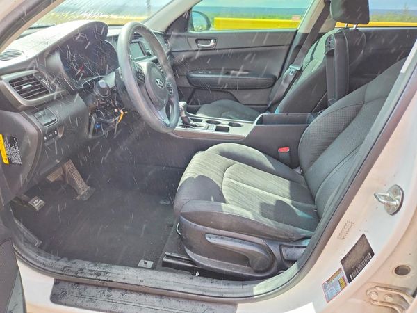 2016 KIA OPTIMA LX — DENT