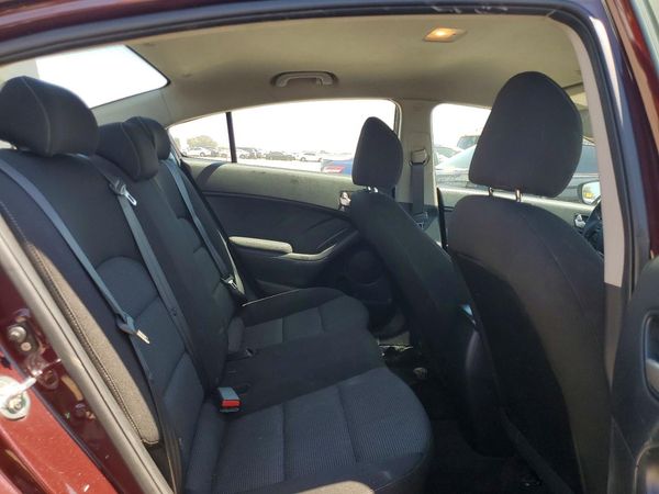 2017 KIA FORTE LX Base