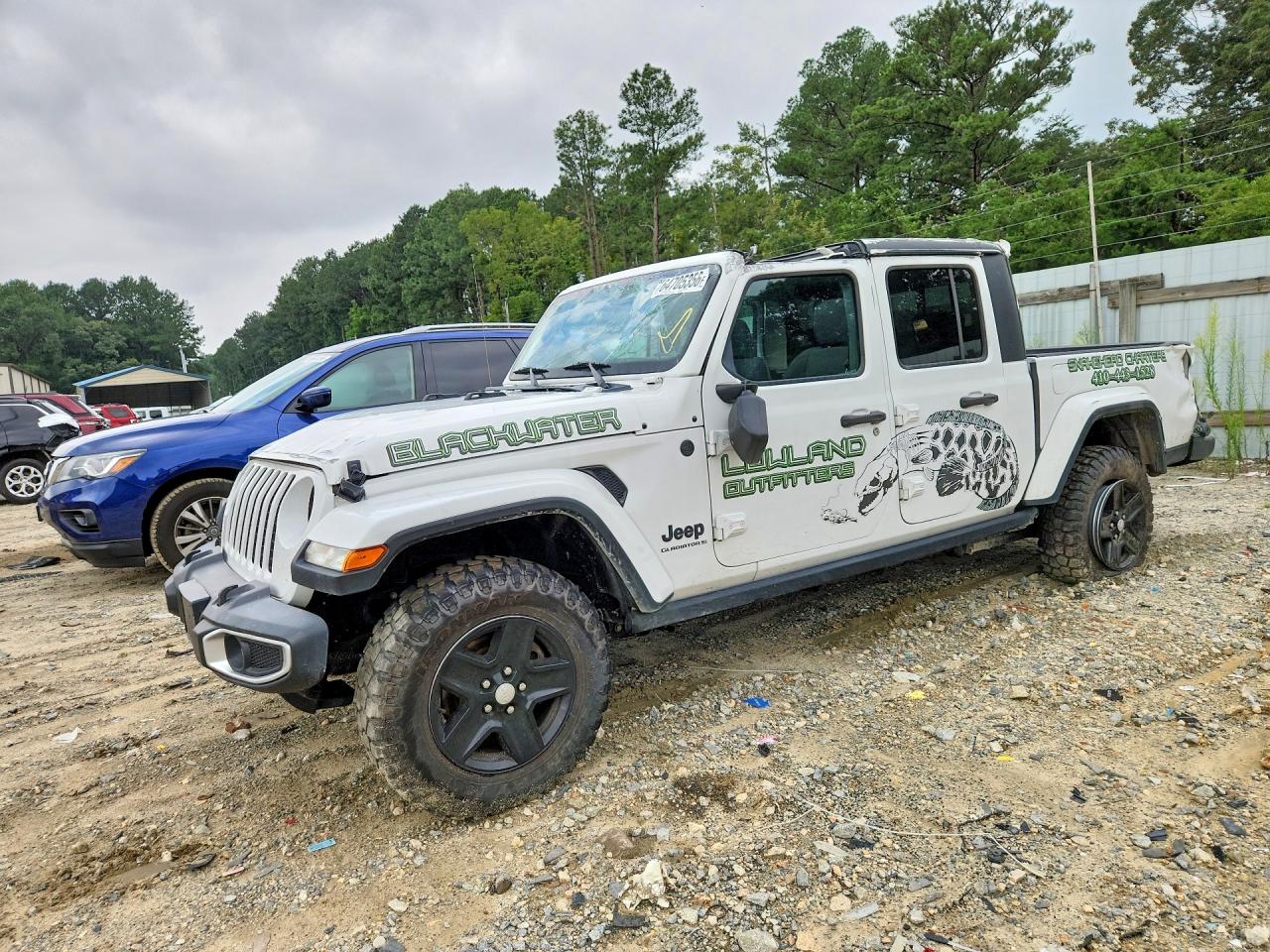 2023 JEEP GLADIATOR Sport — Front 3/4