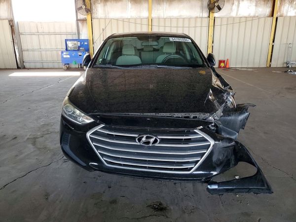 2017 HYUNDAI ELANTRA