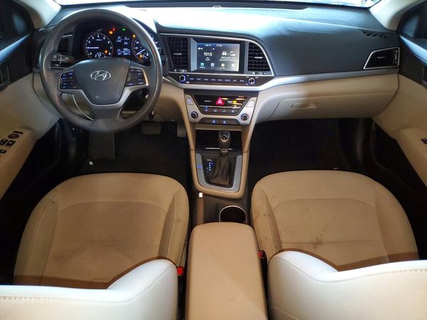 2017 HYUNDAI ELANTRA