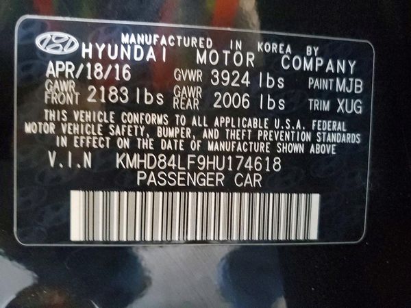 2017 HYUNDAI ELANTRA