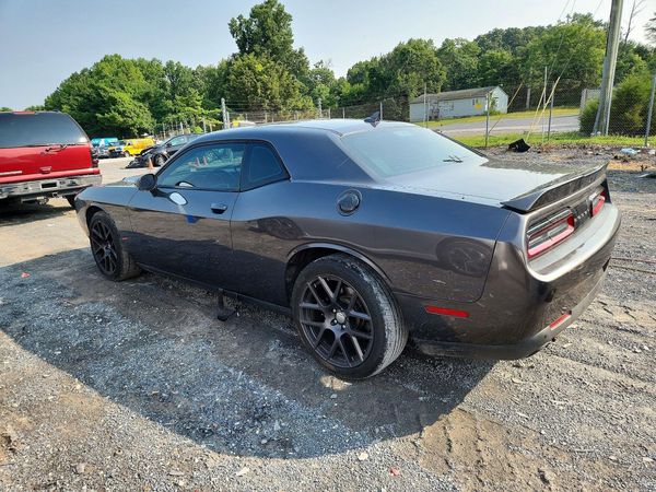 2016 DODGE CHALLENGER SXT Plus
