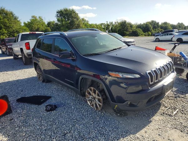 2016 JEEP CHEROKEE LATITUDE FWD
