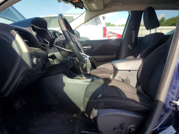 2016 JEEP CHEROKEE LATITUDE FWD