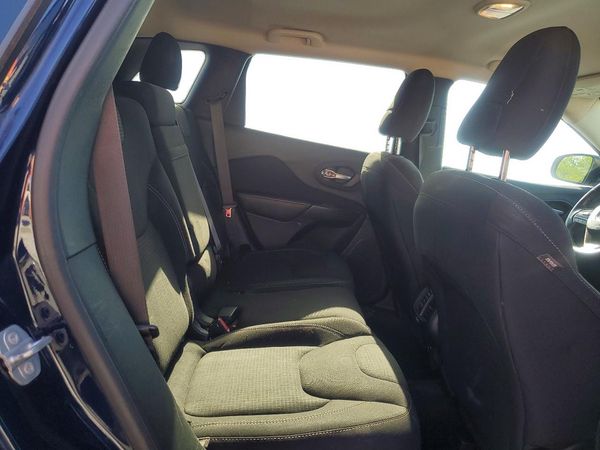 2016 JEEP CHEROKEE LATITUDE FWD