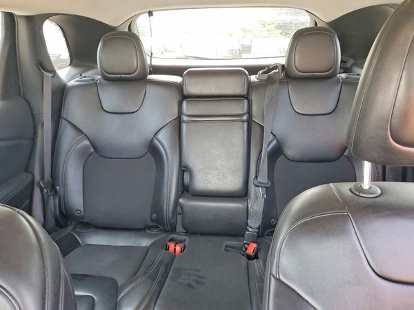 2019 JEEP CHEROKEE LATITUDE PLUS FWD