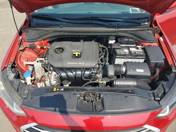 2018 HYUNDAI ELANTRA