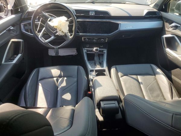 2021 AUDI Q3
