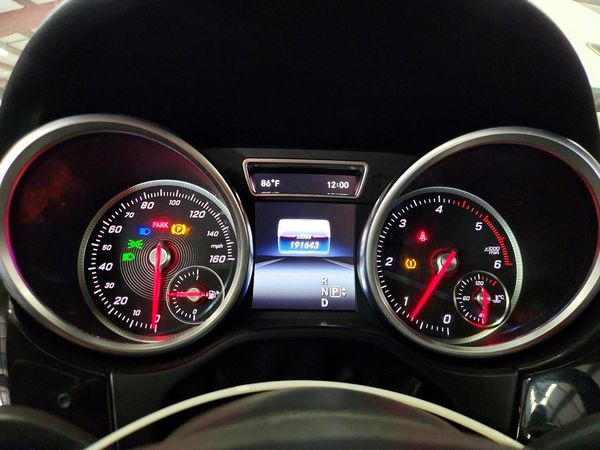2016 MERCEDES-BENZ GLE GLE300d