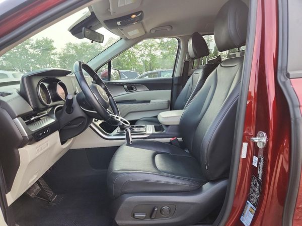 2022 KIA CARNIVAL