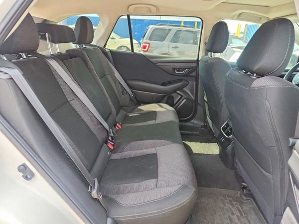 2024 SUBARU OUTBACK Premium