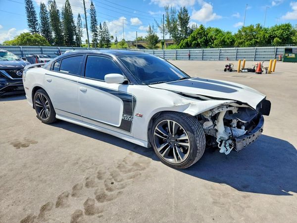 2013 DODGE CHARGER Superbee