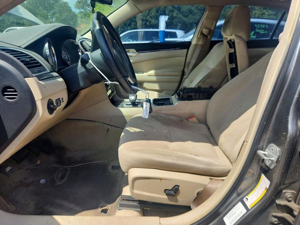 2012 CHRYSLER 300 Base/Limited