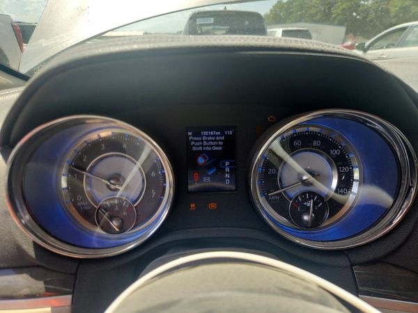 2012 CHRYSLER 300 Base/Limited