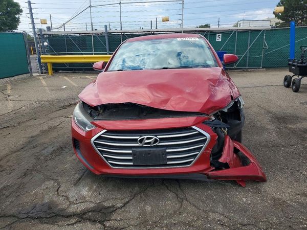 2018 HYUNDAI ELANTRA