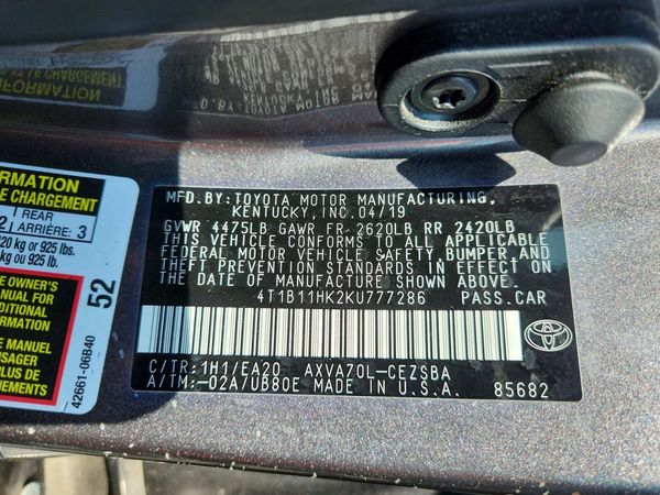 2019 TOYOTA CAMRY