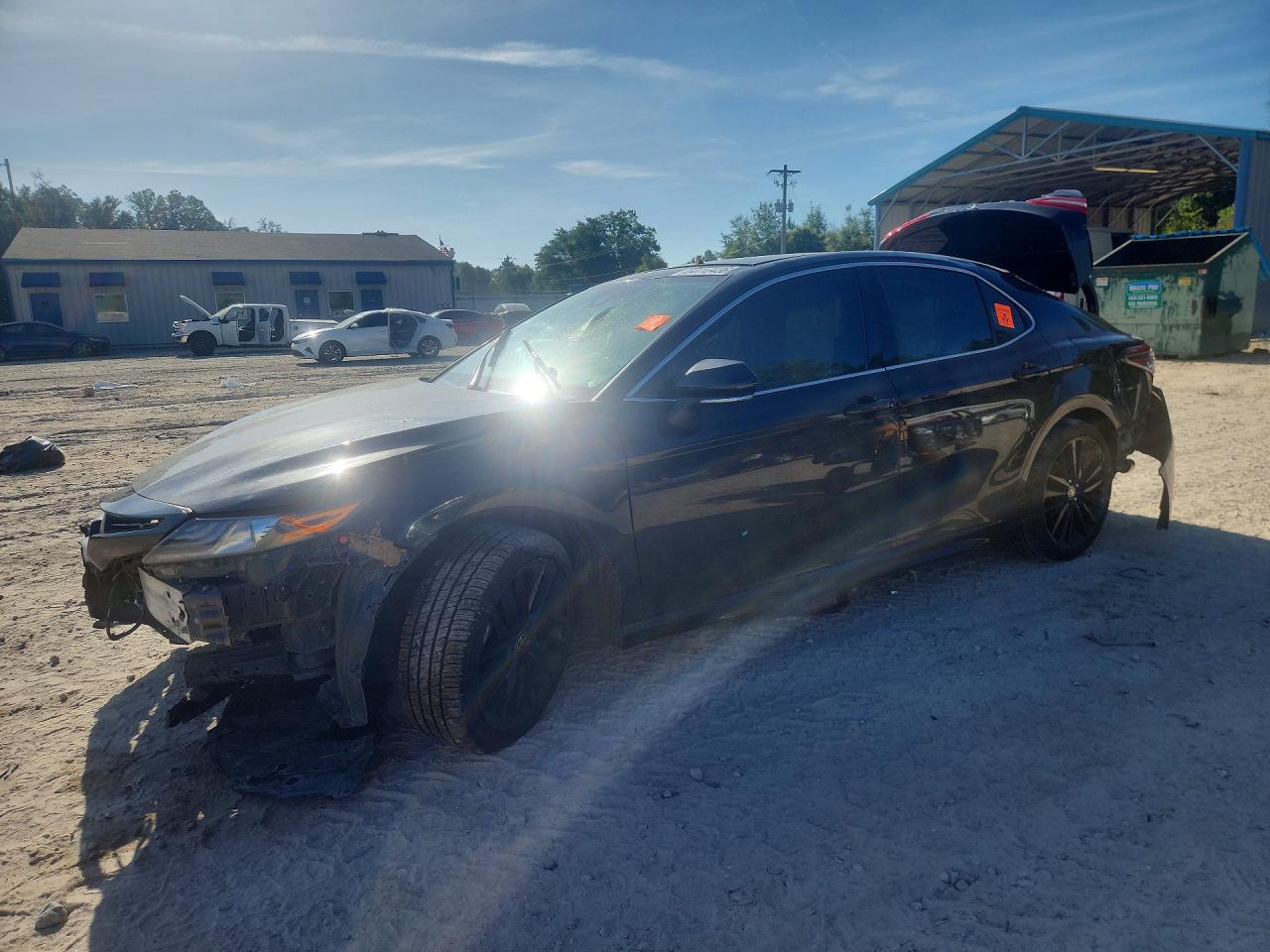 2021 TOYOTA CAMRY XSE — Front 3/4