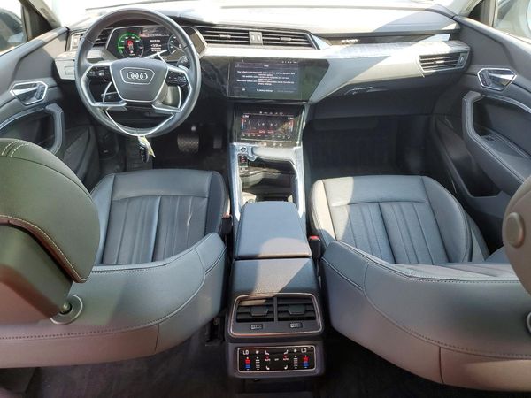 2024 AUDI Q8 E-TRON