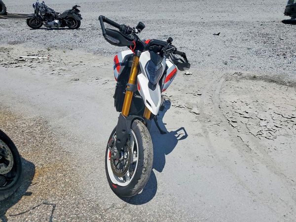 2026 DUCATI HYPERMOTAR — DIRF