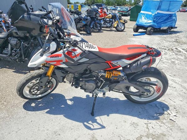 2026 DUCATI HYPERMOTAR — LSDT