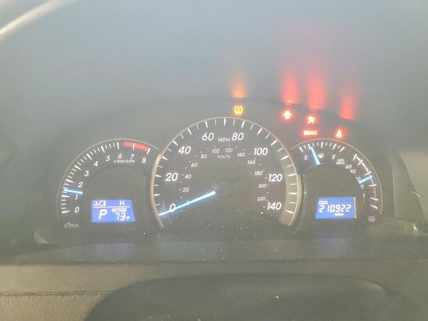 2015 TOYOTA CAMRY