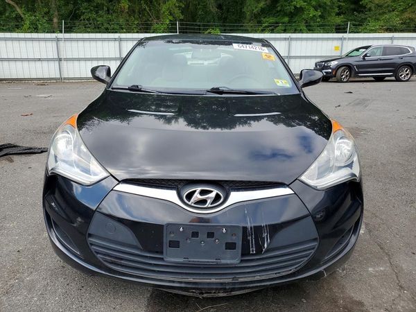 2013 HYUNDAI VELOSTER