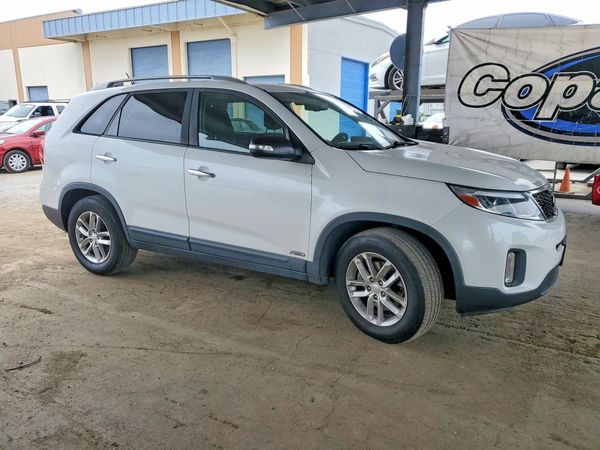 2014 KIA SORENTO Base/ LX