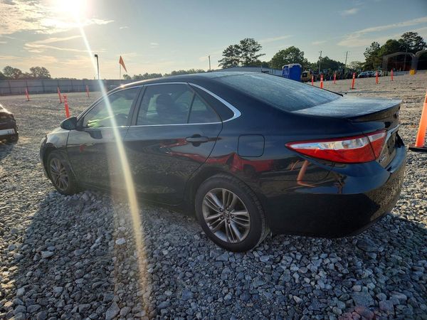 2016 TOYOTA CAMRY