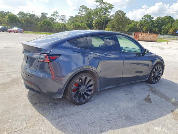 2021 TESLA MODEL Y