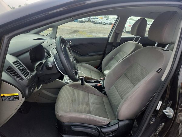 2015 KIA FORTE