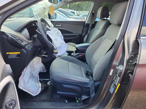 2016 HYUNDAI SANTA FE Base — DENT