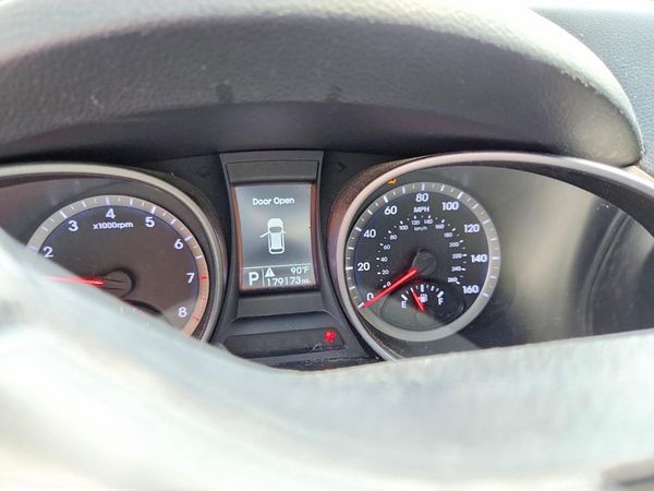 2016 HYUNDAI SANTA FE Base — ODOM