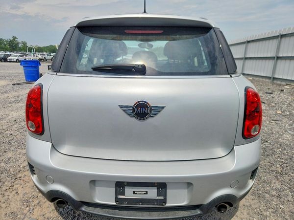 2016 MINI COOPER