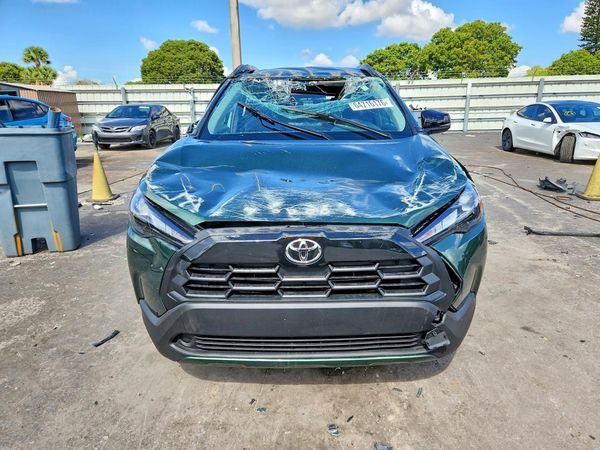 2026 TOYOTA COROLLA CROSS