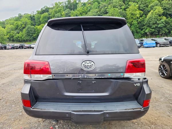 2019 TOYOTA LAND CRUISER VX-R