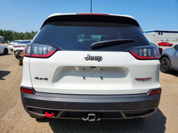 2021 JEEP CHEROKEE TRAILHAWK 4X4