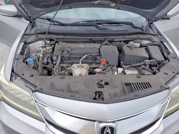 2017 ACURA ILX Base/Acura Watch Plus — Engine bay