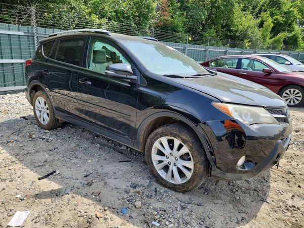 2015 TOYOTA RAV4
