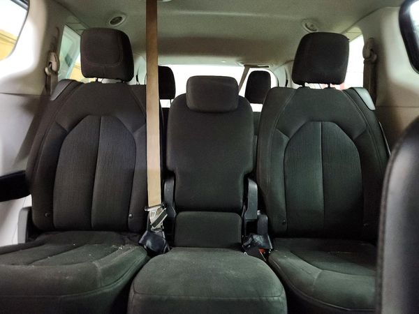 2017 CHRYSLER PACIFICA LX
