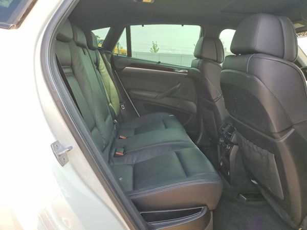 2014 BMW X6 xDrive35i