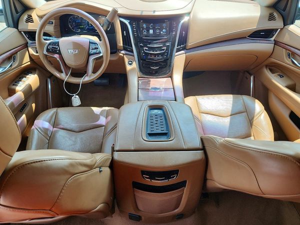 2016 CADILLAC ESCALADE