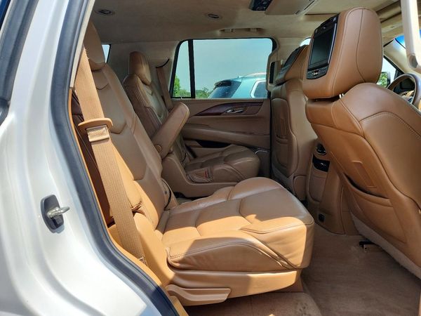2016 CADILLAC ESCALADE
