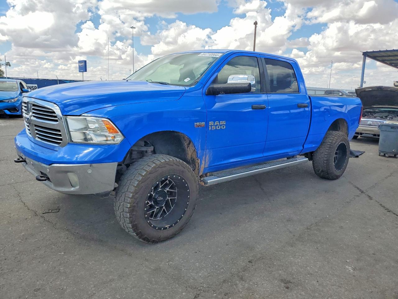 2016 RAM 1500 SLT