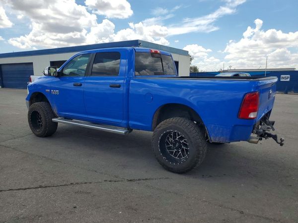 2016 RAM 1500 SLT